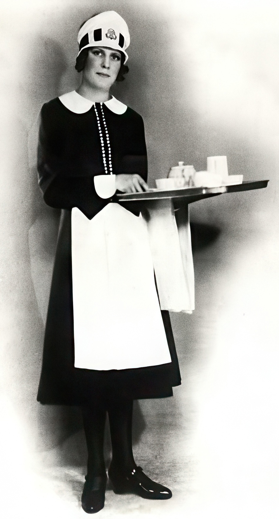Another Nippy waitress